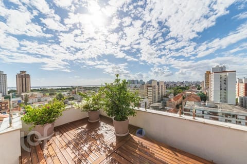 Image 21 - 269120